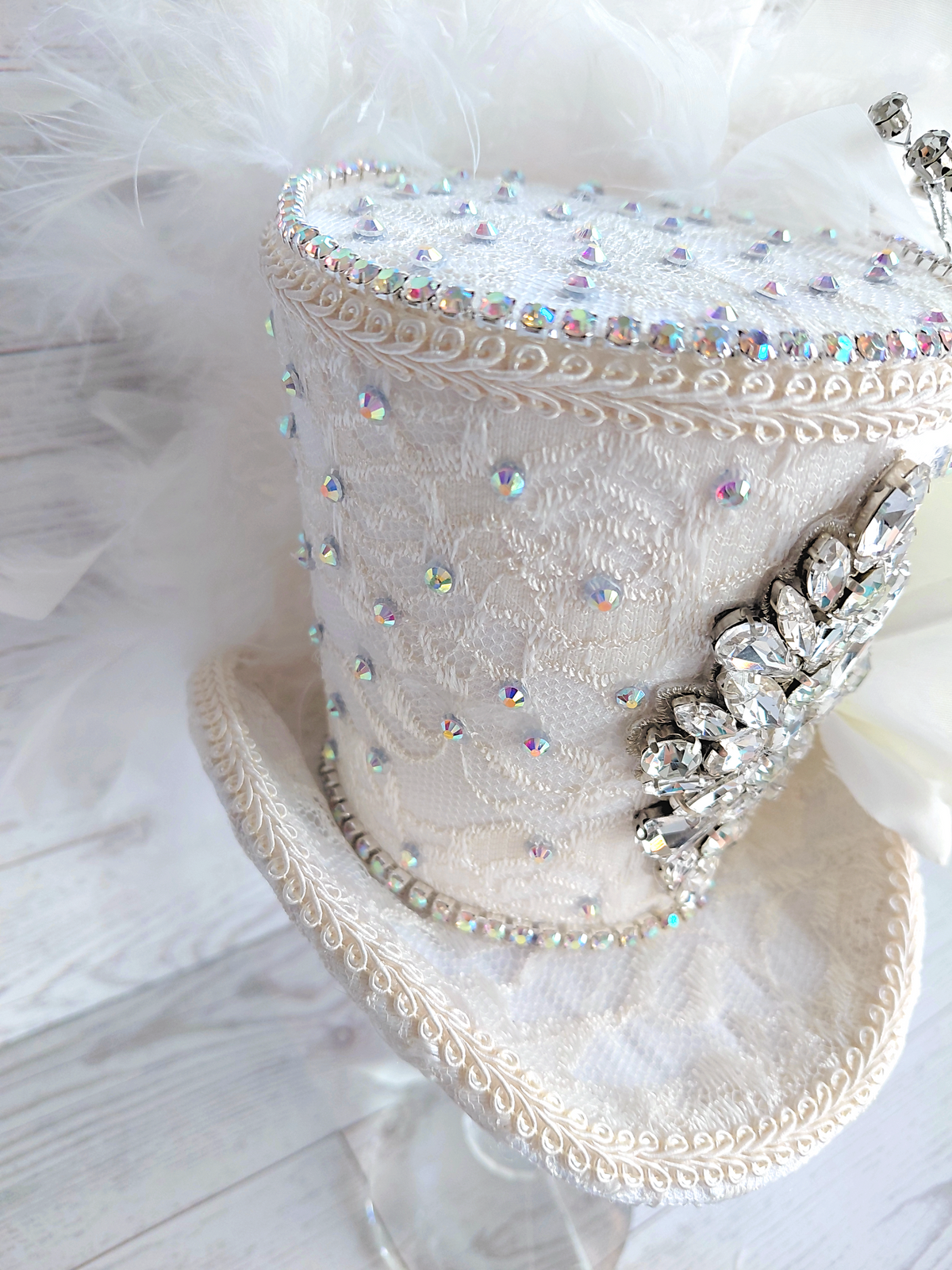 White Ivory Bridal Lace Mini Top Hat