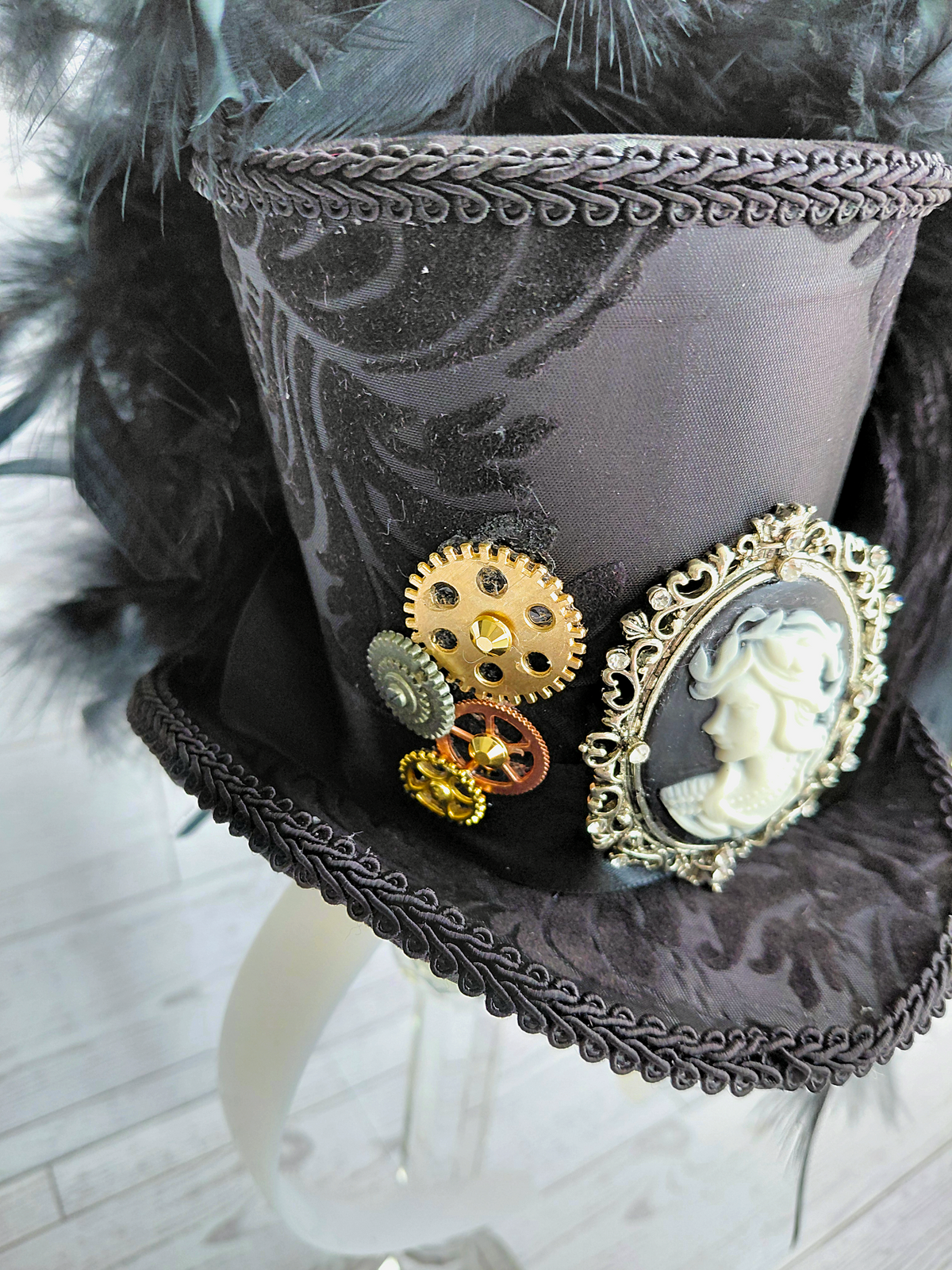 Black Damask Cameo Mini Top Hat