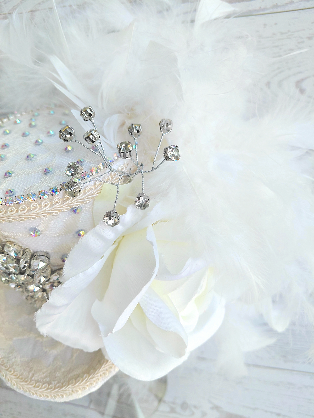 White Ivory Bridal Lace Mini Top Hat