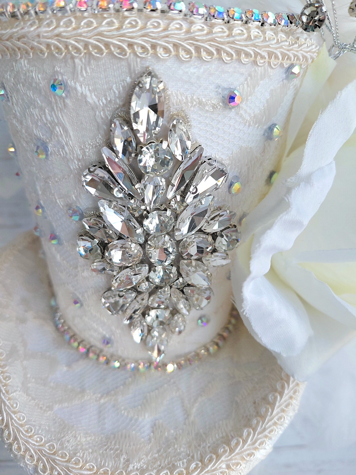 White Ivory Bridal Lace Mini Top Hat