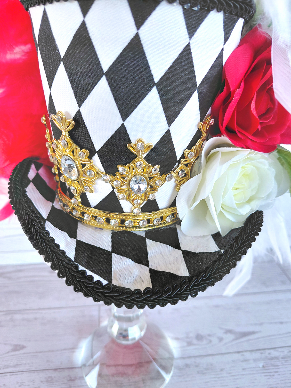 Harlequin Queen of Hearts Mini Top Hat