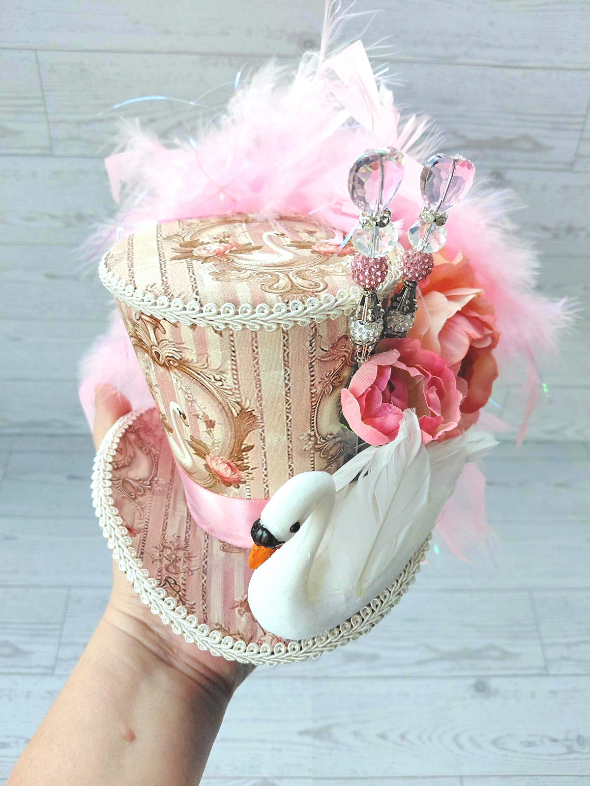 Regal Swan Floral Mini Top Hat
