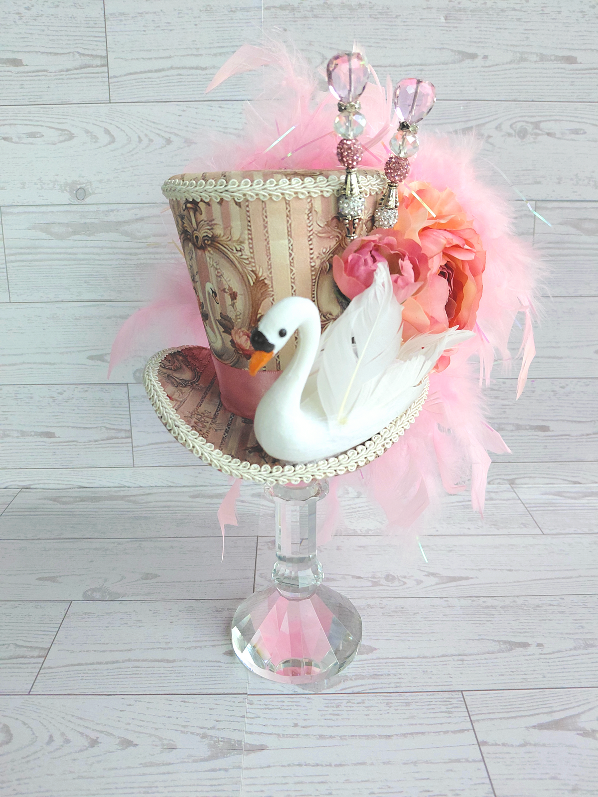 Regal Swan Floral Mini Top Hat